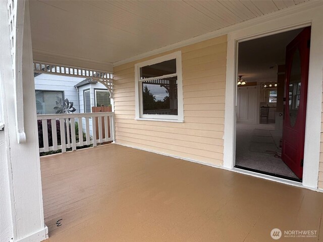 534 W 5th St, Port Angeles, WA 98362 - photo 3