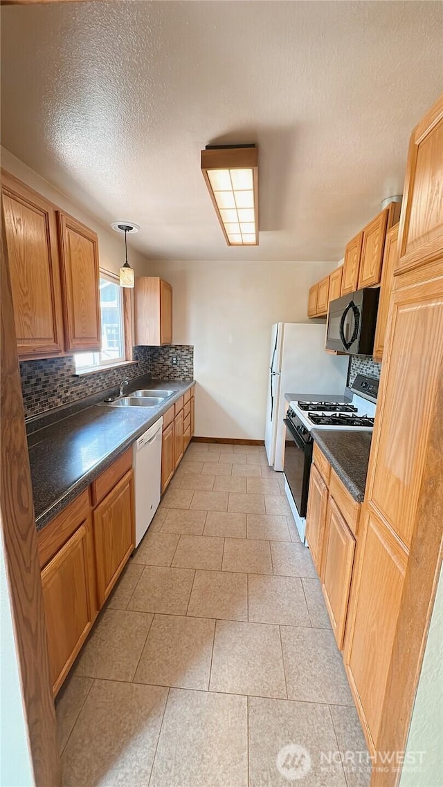 2048 Tamarac Pl, Ferndale, WA 98248 - photo 6