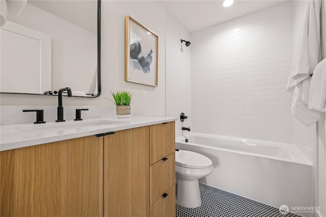 6732 21st Ave SW, Seattle, WA 98106 - full bathroom featuring vanity, shower / tub combination, and recessed lighting