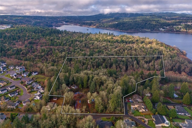 215 Caseco Ln, Port Orchard, WA 98366