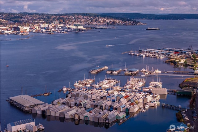 215 Caseco Ln, Port Orchard, WA 98366