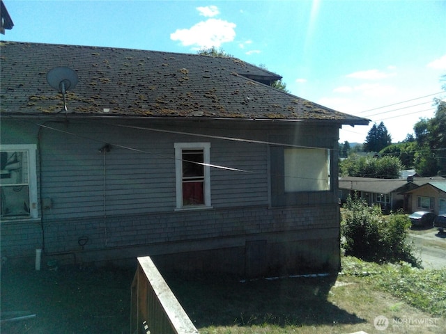 1345 Larch St, Raymond, WA 98577 - photo 4