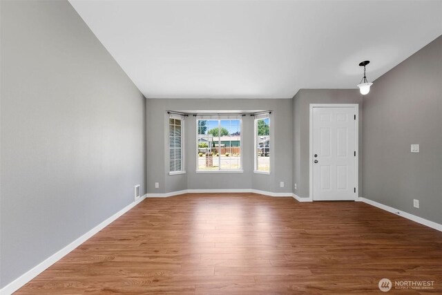 201 Schmid St, Enumclaw, WA 98022 - photo 9