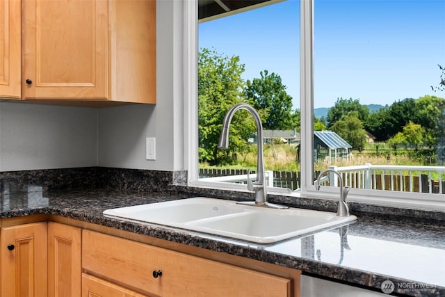 201 Schmid St, Enumclaw, WA 98022 - photo 13