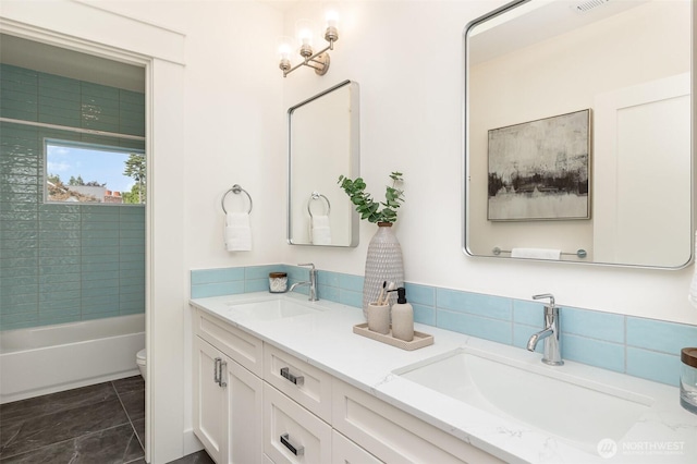 6209 32nd Ave NE, Seattle, WA 98115 - bathroom with double vanity and bathing tub / shower combination