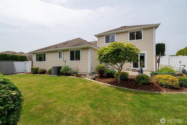 2108 S 18th St, Mount Vernon, WA 98274 - rear view of house featuring a gate and a fenced backyard