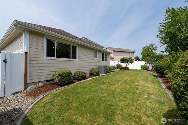 2108 S 18th St, Mount Vernon, WA 98274 - view of fenced backyard