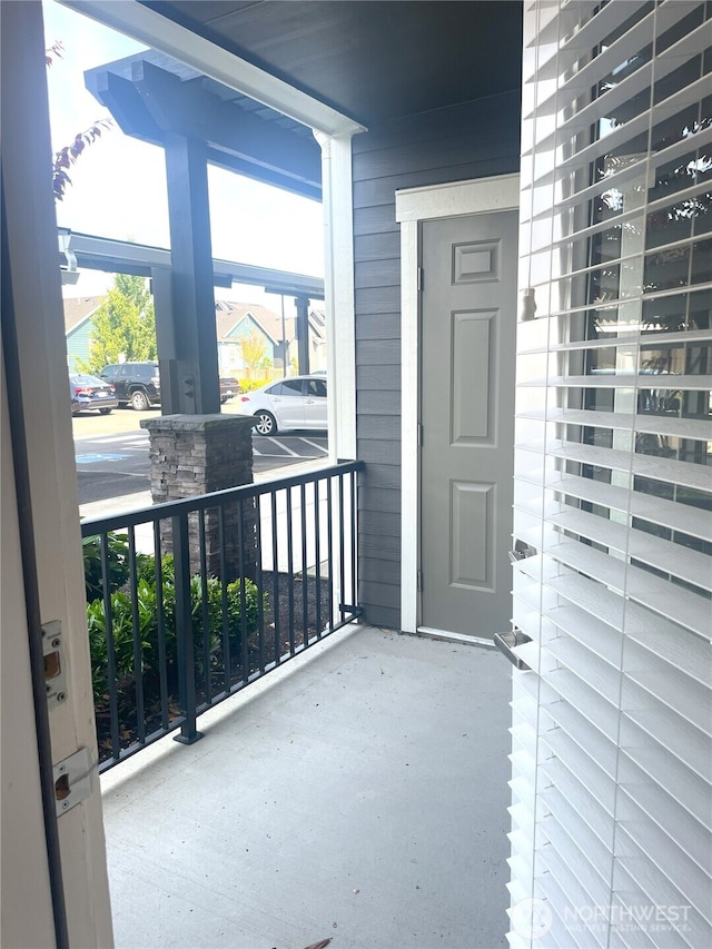 921 Westridge Way NE # 102, Issaquah, WA 98029 - entrance to property