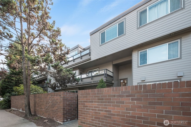 6055 35th Ave SW Unit 308, Seattle, WA 98126 - view of property exterior