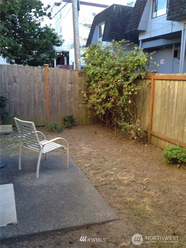 5223 11th Ave NE Unit A, Seattle, WA 98105 - view of yard