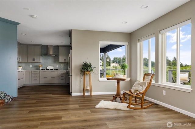 179 Perry Dr, Coupeville, WA 98239 - living area featuring dark wood finished floors and recessed lighting