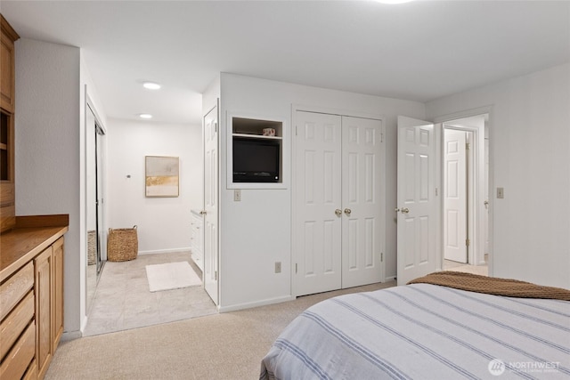 3420 210th Pl NE, Sammamish, WA 98074 - bedroom featuring recessed lighting, light colored carpet, and ensuite bathroom