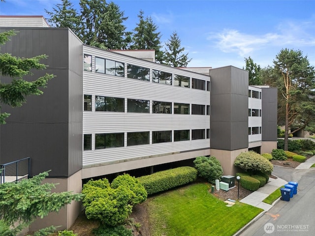 2313 S Cedar St Unit 107, Tacoma, WA 98405 - view of building exterior