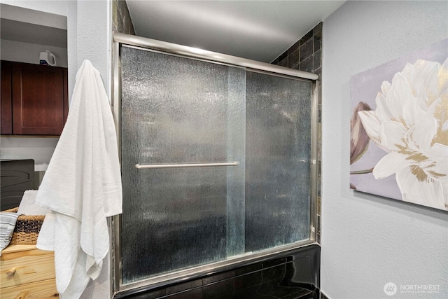 3519 N Union Ave Unit 2, Tacoma, WA 98407 - full bathroom with a shower with shower door and a textured wall
