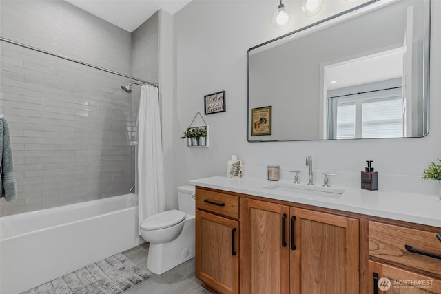 18500 NE 79th, Vancouver, WA 98682 - full bath featuring vanity and shower / bath combination with curtain