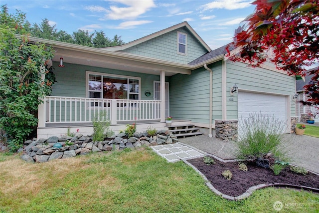 4031 Alyssa Ct, Bellingham, WA 98226 - view of front of home featuring a porch, a garage, a front lawn, and driveway