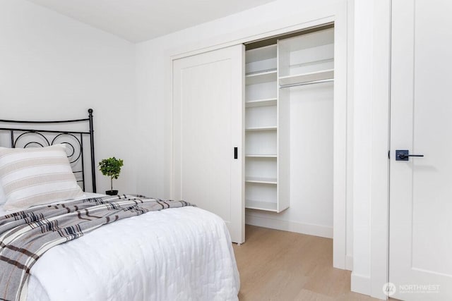 2216 18th Ave S, Seattle, WA 98144 - bedroom with light wood-style flooring and a closet