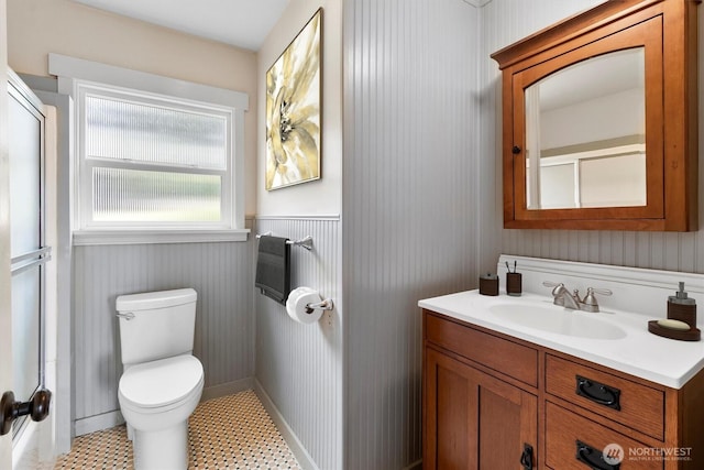 720 N Forest St, Bellingham, WA 98225 - full bathroom with vanity, tile patterned floors, and wallpapered walls