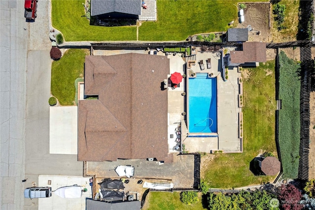 1220 SE 2nd St, East Wenatchee, WA 98802 - drone / aerial view of a pool