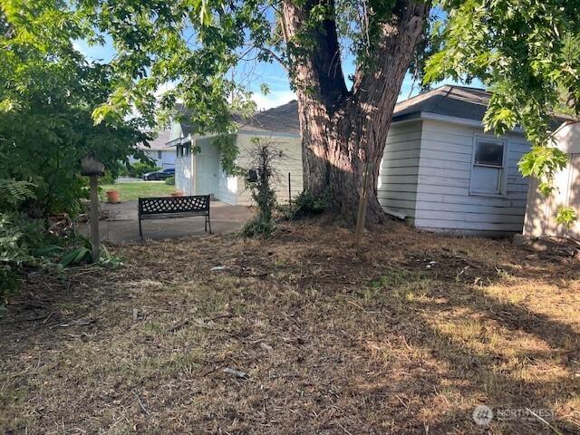 304 Mccabe St, Walla Walla, WA 99362 - photo 12