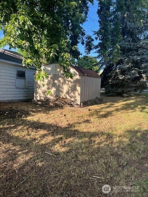 304 Mccabe St, Walla Walla, WA 99362 - photo 13