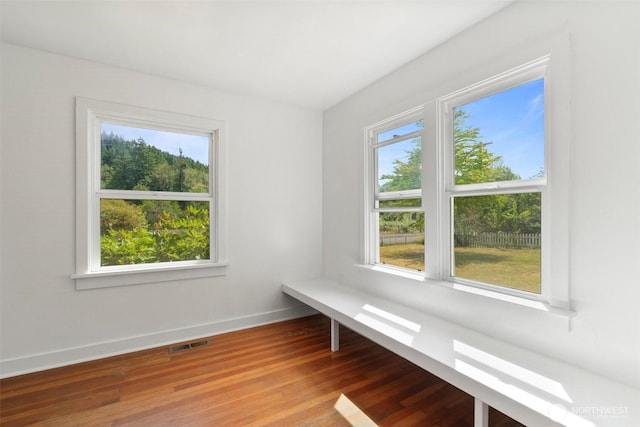1129 Bunker Creek Rd, Chehalis, WA 98532 - unfurnished room with baseboards and wood finished floors