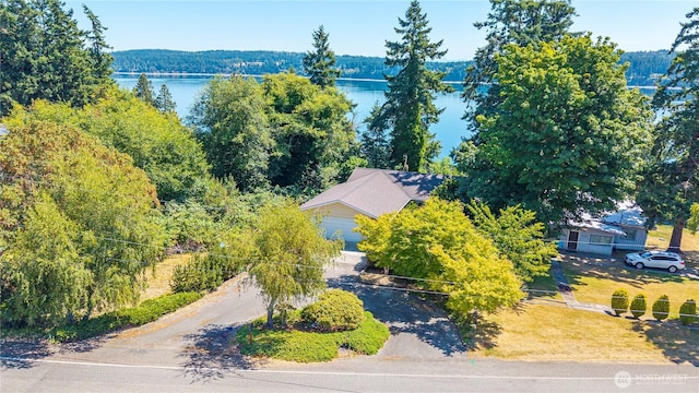 5017 Harbor Hills Dr, Freeland, WA 98249 - bird's eye view of a nearby body of water and a forest