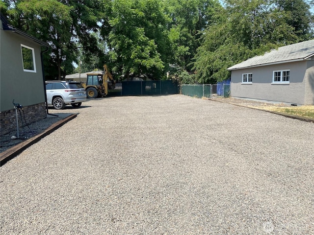 604 SW 4th St, College Place, WA 99324 - view of yard
