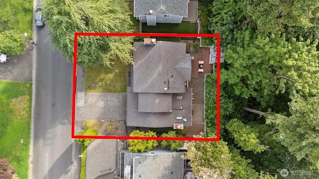 9132 NE 143rd Pl, Kirkland, WA 98034 - view of property location featuring property boundaries highlighted