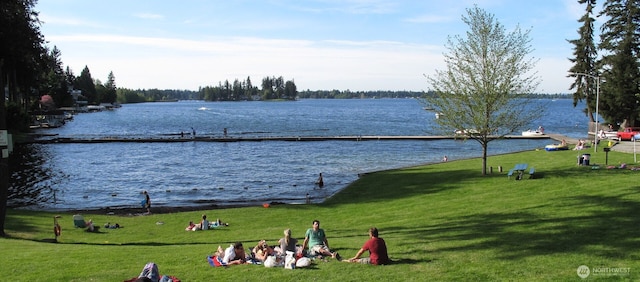 4302 W Tapps Dr E, Lake Tapps, WA 98391