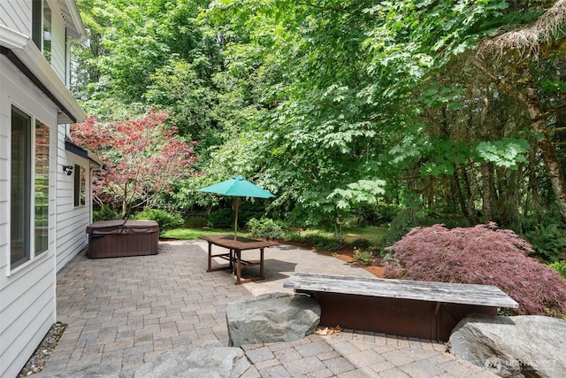 6211 18th Ave SW, Olympia, WA 98512 - view of patio featuring a hot tub