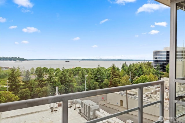 2929 1st Ave Unit 309, Seattle, WA 98121 - photo 2
