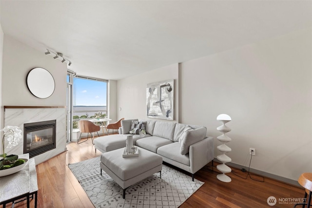 2929 1st Ave Unit 309, Seattle, WA 98121 - photo 4