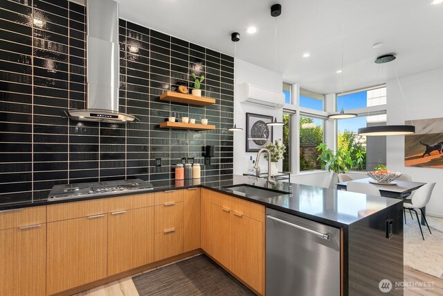 1823 26th Ave Unit B, Seattle, WA 98122 - photo 6