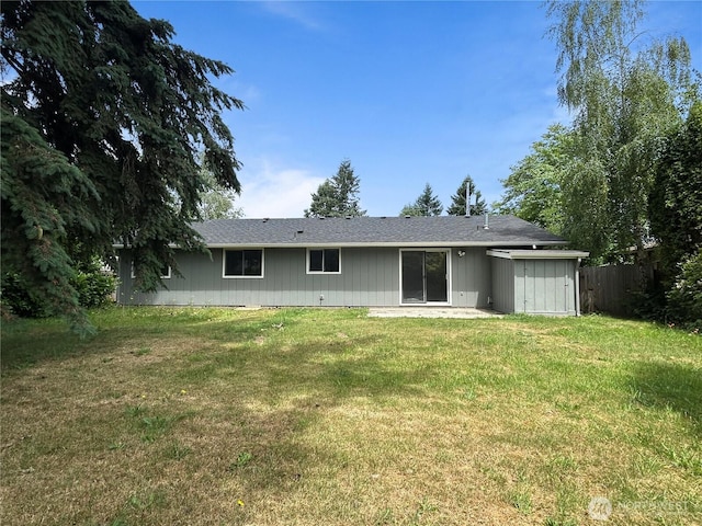 5519 65th Ave SE, Olympia, WA 98513 - back of property featuring a lawn