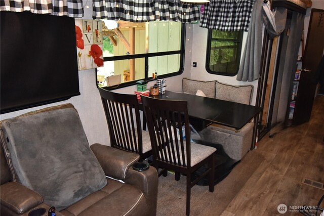 112 Primrose Ln, Cinebar, WA 98533 - dining area with wood finished floors