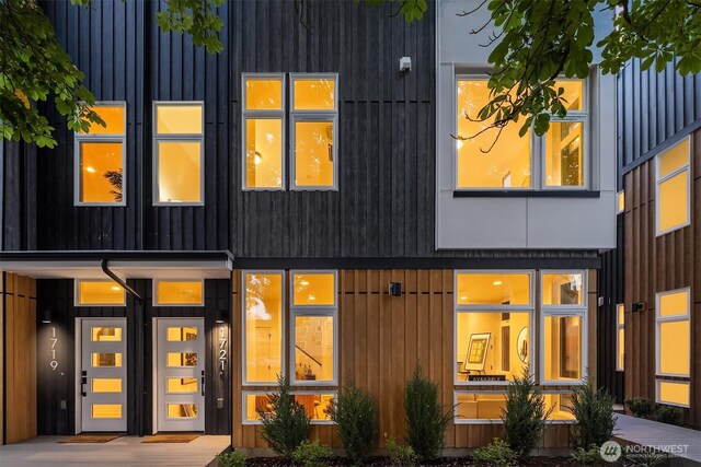 1721 17th Ave, Seattle, WA 98122 - photo 1