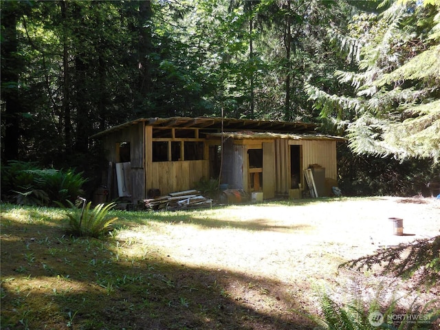 3649 Long Lake Rd SE, Port Orchard, WA 98366 - view of outdoor structure featuring a view of trees