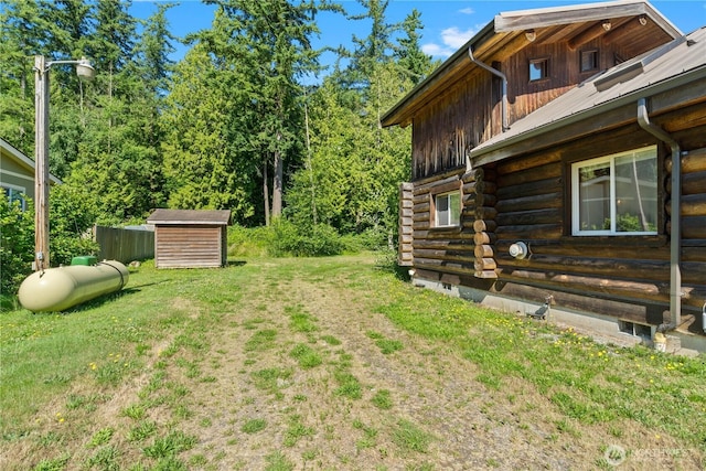 8669 Harbor Dr, Blaine, WA 98230 - view of grassy yard featuring a shed