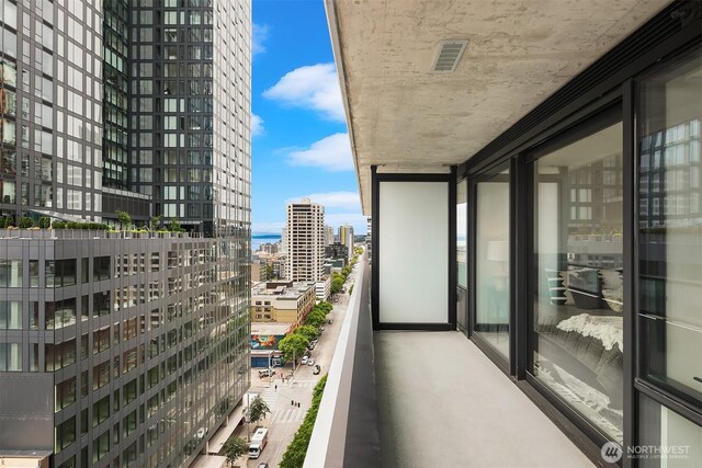 300 Virginia St Unit 1311, Seattle, WA 98101 - balcony featuring a view of city