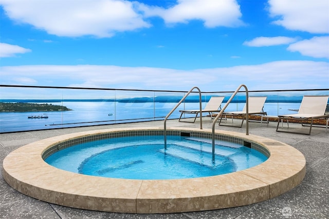 300 Virginia St Unit 1311, Seattle, WA 98101 - view of swimming pool featuring a hot tub