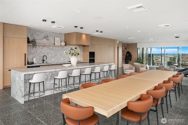 300 Virginia St Unit 1311, Seattle, WA 98101 - dining space featuring granite tiled floors