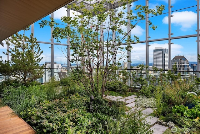 300 Virginia St Unit 1311, Seattle, WA 98101 - view of yard with a view of city
