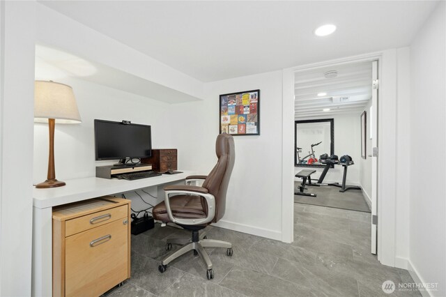 3232 37th Ave S, Seattle, WA 98144 - home office featuring baseboards and recessed lighting