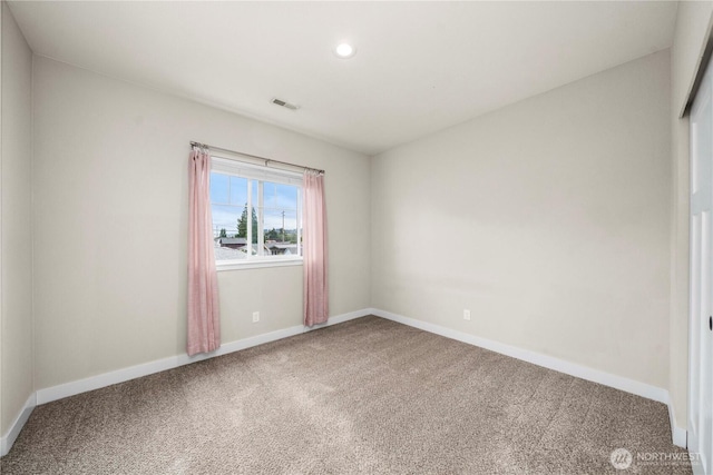 814 9th St SW, Puyallup, WA 98371 - spare room with carpet floors and recessed lighting