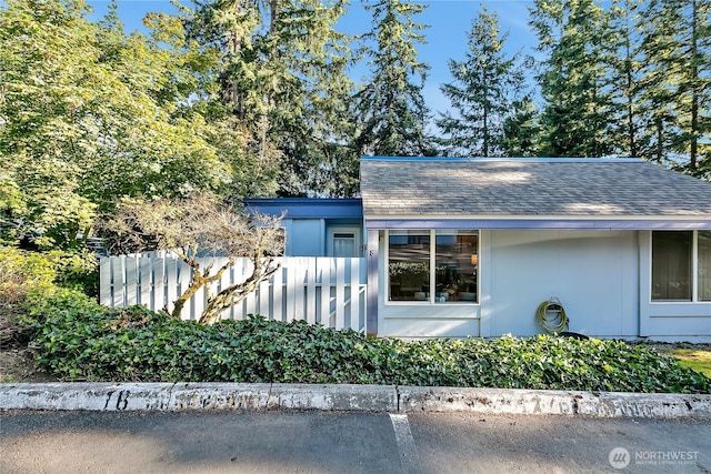 4300 NE Sunset Blvd Unit D8, Renton, WA 98059 - photo 1