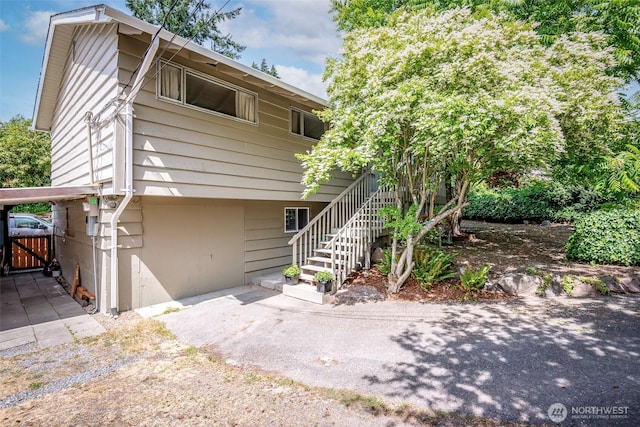 110 S 198th Pl, Des Moines, WA 98148 - view of front of property featuring stairway