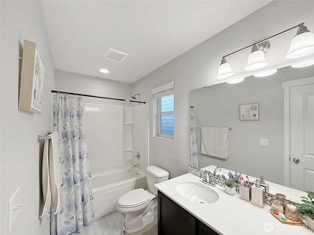12102 SE 314th Pl, Auburn, WA 98092 - bathroom featuring vanity and shower / tub combo with curtain