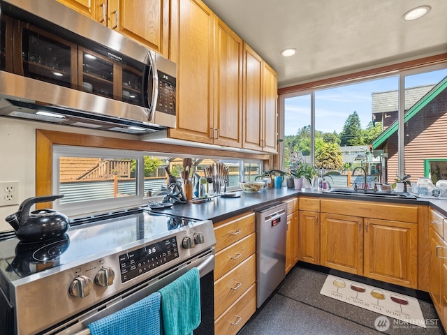 139 Maple St, Camano Island, WA 98282 - kitchen featuring stainless steel appliances, recessed lighting, and dark countertops