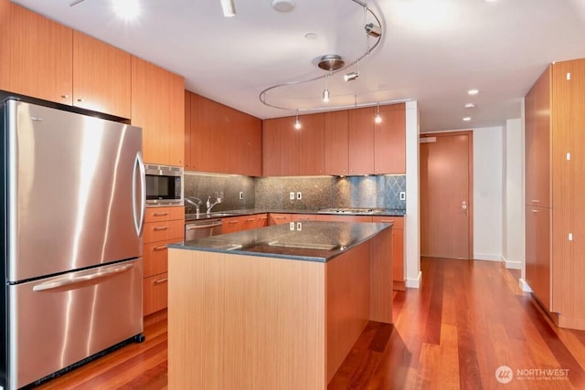 909 5th Ave Unit 502, Seattle, WA 98104 - photo 11